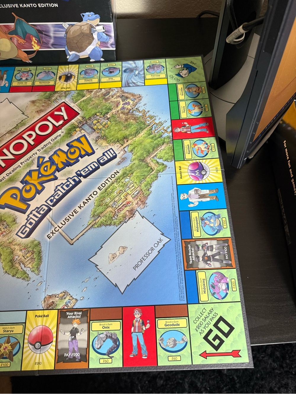 Pokemon monopoly - Picture 8 of 13
